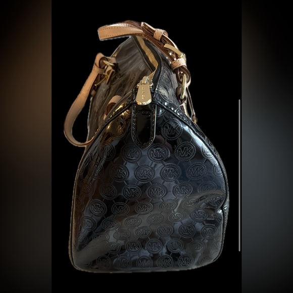 Michael Kors Bag - Picture 5 of 7